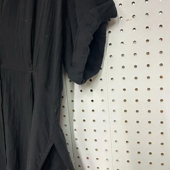 XiRENA Black Midi Dress with Button Detail